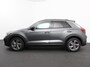 Volkswagen T-Roc 1.5 TSI 150pk DSG R-Line | Navigatie | Apple Carplay/Android Auto | Parkeersensoren | Camera | Adaptive Cruise Control | Dab | Digitale Cockpit