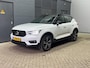 Volvo XC40 T5 Recharge R-Design | Panoramadak | Leder | Trekhaak | 360° Camera | ACC | BLIS