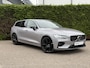 Volvo V60 T6 Plug-in hybrid AWD Plus Dark | Panoramadak | Harman/Kardon | Stoel/Stuur Verwarming |