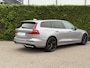 Volvo V60 T6 Plug-in hybrid AWD Plus Dark | Panoramadak | Harman/Kardon | Stoel/Stuur Verwarming |