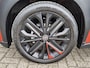 Toyota Aygo X 1.0 VVT-i S-CVT Premium | Sensoren v/a | JBL | Navi | Adaptive C