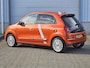 Renault Twingo Z.E. R80 Série Limitée Vibes / 92% SOH / Achteruitrijcamera / Apple Carplay & Android Auto / Stoelverwarming / 1e Eigenaar / Climate Control / Cruise Control / Navigatie / Lichtmetalen Velgen / Parkeersensoren /