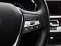 BMW 3-Serie 330e | APPLE CARPLAY | HALF LEDER | BLUETOOTH | NAVIGATIE | ADAPTIVE CRUISE CONTROL | HEAD UP DISPLAY |