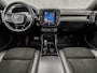 Volvo XC40 1.5 T5 Recharge R-Design 261Pk Automaat (PANORAMADAK, APPLE CARPLAY, MEMORY SEATS, 360 CAMERA, HARMAN/KARDON, LEDER/ALCANTARA, GETINT GLAS, ELEK ACHTERKLEP, NIEUWSTAAT)