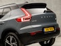 Volvo XC40 1.5 T5 Recharge R-Design 261Pk Automaat (PANORAMADAK, APPLE CARPLAY, MEMORY SEATS, 360 CAMERA, HARMAN/KARDON, LEDER/ALCANTARA, GETINT GLAS, ELEK ACHTERKLEP, NIEUWSTAAT)
