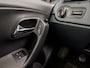 Volkswagen Polo 1.2 Sportline (APPLE CARPLAY, BLUETOOTH, CRUISE, ELEK PAKKET, ARMSTEUN, SPORTSTOELEN, STOELVERWARMING, LEDER, LM VELGEN, PARKEERSENSOR, NIEUWE APK, NIEUWSTAAT)