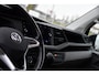 Volkswagen Transporter 2.0 TDI L2H1 30 PB Edition Adaptieve Cruise, Carplay, 150pk, Sensoren, Voorruit verwarming, Automaat, Leder, Uniek!