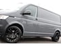 Volkswagen Transporter 2.0 TDI L2H1 30 PB Edition Adaptieve Cruise, Carplay, 150pk, Sensoren, Voorruit verwarming, Automaat, Leder, Uniek!