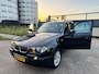 BMW X3 3.0i|YOUNGTIMER|AUT|LEDER|4WD|stoelverw|NAVI|PSENSOR|LAGE KM|BOEKJES|2XSLEUTELS