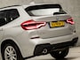 BMW X3 xDrive20i M Sport High Executive (PANORAMADAK, M PAKKET, GROOT NAVI, BRUIN LEDER, STOELVERWARMING, SPORTSTOELEN, CAMERA, ELEK ACHTERKLEP, SFEERVERLICHTING, NIEUWSTAAT)