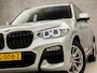 BMW X3 xDrive20i M Sport High Executive (PANORAMADAK, M PAKKET, GROOT NAVI, BRUIN LEDER, STOELVERWARMING, SPORTSTOELEN, CAMERA, ELEK ACHTERKLEP, SFEERVERLICHTING, NIEUWSTAAT)