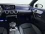 Mercedes-Benz A-klasse 250e AMG // Panorama dak // Sfeerverlichting // Memory // MultiBeam LED // Advanced Audio // Keyless // 18" AMG Velgen // Widescreen