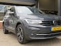 Volkswagen Tiguan 1.4 TSI 245pk eHybrid ACTIVE / Trekhaak wegklap. / Head up / Camera Etc / BOVAG garantie