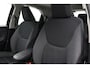 Toyota Yaris 1.5 Hybrid Dynamic | Apple Carplay / Android Auto | Dodehoek detectie | Parkeersensoren voor/achter | Stoelverwarming | Adaptive Cruise | Clima | Keyless | Camera | 16 inch