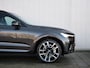 Volvo XC60 2.0 T8 Plug-in hybrid AWD Ultra Dark 455 Pk Automaat Navi / Leer / Pano-dak / Luchtvering / Trekhaak / DAB / Apple Carplay