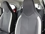 Toyota Aygo 1.0 VVT-i x-play | BTW Voertuig | Dealeronderhouden | Achteruitrijcamera |