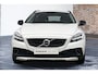 Volvo V40 Cross Country T3 Automaat Edition+ | Afneembare trekhaak | Stoelverwarming | Navigatie | Volvo on Call | Climate control | Parkeersensoren achter | High performance audio | Dealeronderhouden