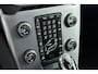 Volvo V40 Cross Country T3 Automaat Edition+ | Afneembare trekhaak | Stoelverwarming | Navigatie | Volvo on Call | Climate control | Parkeersensoren achter | High performance audio | Dealeronderhouden