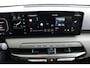 Kia EV4 Air 81.4 kWh - Prijs incl. €3000 inruilpremie - Direct beschikbaar! Stoel/Stuur verwarming - Apple Carplay/Android Auto - Achteruitrij camera - Adaptive cruise control - - Fabrieksgarantie tot 02-2033
