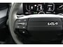 Kia EV4 Air 81.4 kWh - Prijs incl. €3000 inruilpremie - Direct beschikbaar! Stoel/Stuur verwarming - Apple Carplay/Android Auto - Achteruitrij camera - Adaptive cruise control - - Fabrieksgarantie tot 02-2033