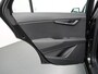 Kia Niro EV DynamicLine 64.8 kWh Airco - Apple Carplay/Android Auto - Cruise Control - Navigatie - Achteruitrijcamera - Fabrieksgarantie tot 02-2032