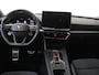 CUPRA Leon 1.5 TSI e-Hybrid Business | Achteruitrijcamera | Adaptieve cruise control | Alcantara bekleding | Dodehoek detectie | Keyless | 3-zone airco | CarPlay | Navigatie |