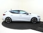 CUPRA Leon 1.5 TSI e-Hybrid Business | Achteruitrijcamera | Adaptieve cruise control | Alcantara bekleding | Dodehoek detectie | Keyless | 3-zone airco | CarPlay | Navigatie |