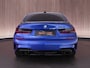 BMW 3-Serie M340i xDrive 374pk High Executive |EU-auto|dealer onderhouden|M-sport|M-sport diff|Portimao Blue metallic|Eibach verlagingsveren|Harman&Kardon|memory|Apple Carplay|elek. trekhaak|stoelverwarming & stuur verwarming|
