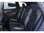 Volvo XC60 T6 Automaat Plug-in hybrid AWD Ultra Dark | Elektrisch panoramadak | Luchtvering | Premium audio by Bowers & Wilkins | Verwarmbare voorstoelen en achterbank | Verwarmbaar stuurwiel | Head-up display | Apple carplay/Android auto | Rondomzicht camera |