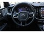 Volvo XC60 T6 Automaat Plug-in hybrid AWD Ultra Dark | Elektrisch panoramadak | Luchtvering | Premium audio by Bowers & Wilkins | Verwarmbare voorstoelen en achterbank | Verwarmbaar stuurwiel | Head-up display | Apple carplay/Android auto | Rondomzicht camera |