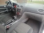 Ford Focus 1.8 Limited Carplay / Cruise Controle / Blouthoot / Airco / Parkeer Sensoren