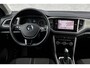 Volkswagen T-Roc 1.5 TSI Style | Adaptieve cruise control | Apple Carplay | Lichtmetalen velgen