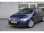Volkswagen Golf 1.5 TSI 5drs Life Business BJ2020 Lmv 16" | Led V+A | Pdc | Navi | Keyless entry | Achteruitrijcamera | App-Connect | Virtual cockpit | Dashboard verlichting | Climate control | Cruise control | Sportstoelen | Verwarmde voorstoelen | Elek. Be stoel+Mem