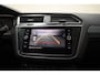 Volkswagen Tiguan 1.5 TSI Life Business [ Panorama LED Virtual Navi ]