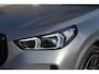BMW X1 xDrive25e Orig NL auto/Dealeronderhouden/Sfeerverlichting/Apple carplay/Navigatie/Achteruitrijcamera/Elektrische achterklep/Parkeersensoren rondom/