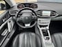 Peugeot 308 1.6 THP Première|Pano|Leer|Trekhaak|Cruise|Keyless|