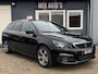 Peugeot 308 1.6 THP Première|Pano|Leer|Trekhaak|Cruise|Keyless|