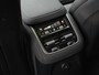Volvo XC90 2.0 T8 Plug-in hybrid AWD Ultra Dark | Luchtvering | Bowers&Wilkins | Trekhaak | 360 Camera | Panoramadak | Harman/Kardon | Massage/ventilatie