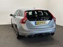 Volvo V60 T3 150pk R-Design Trekhaak 1600kg/ Navi/ Bluetooth/ Cruise