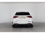 Mercedes-Benz A-klasse 180 AMG Line | 1e Eigenaar! | Wide-Screen | Ambiance Light | Sport Stoel | Camera | LED | Clima | Parelmoer | Stoelverwarming | Navi | Cruise Control