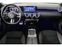Mercedes-Benz A-klasse 180 AMG Line | 1e Eigenaar! | Wide-Screen | Sfeerverlichting | Sport Stoel | Camera | LED | Clima | Parelmoer | Stoelverwarming | Navi | Cruise Control