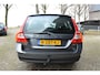 Volvo V70 2.0 KINETIC Trekhaak Stoel verwarming Clima Cruise Control