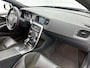Volvo V60 1.5 T3 R-Design (NL-auto, Goed OnderH, Trekhaak, Navi, StoelV, Parkeersensoren, Etc)