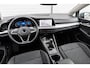 Volkswagen Golf 1.5 TSI 130pk Life | Achteruitrijcamera | Navigatie | Stoelverwarming