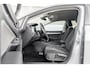 Volkswagen Golf 1.5 TSI 130pk Life | Achteruitrijcamera | Navigatie | Stoelverwarming