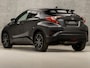 Toyota C-HR 1.8 Hybrid Sport Automaat (NAVIGATIE, CAMERA, STOELVERWARMING, GETINT GLAS, SPORTSTOELEN, XENON, ADAPTIVE CRUISE, ZWART HEMEL, NIEUWSTAAT)
