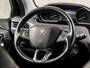 Peugeot 208 1.2 PureTech Allure Sport Automaat (APPLE CARPLAY, NAVIGATIE, CLIMATE, LEDER, STOELVERWARMING, CAMERA, LM VELGEN, CRUISE, NIEUWSTAAT)