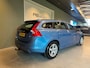 Volvo V60 1.6 D2 KINETIC-uitv/CLIMA AIRCO/NAVIGATIE/CRUISE CONTROL/LM-VELGEN/AUX/BLUETOOTH/ISOFIX/TREKHAAK/APK+OH BIJ AFLEVERING