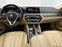 BMW 5-Serie 530e iPerformance Executive(Dealer OnderH, Panorama, Navi, Active Cruise, Lane Assist, PDC V+A, Botswaarschuwing, Etc)