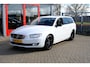 Volvo V70 2.0 D2 Classic Edition Half-Leder|Navi|Xenon|Clima|Trekhaak